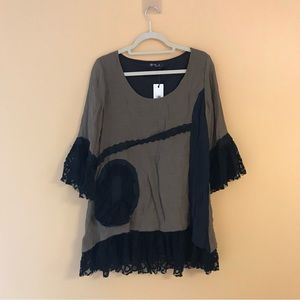 NWT Boho, Lily Women's Top, size 1X, Olive & Black with lace detail